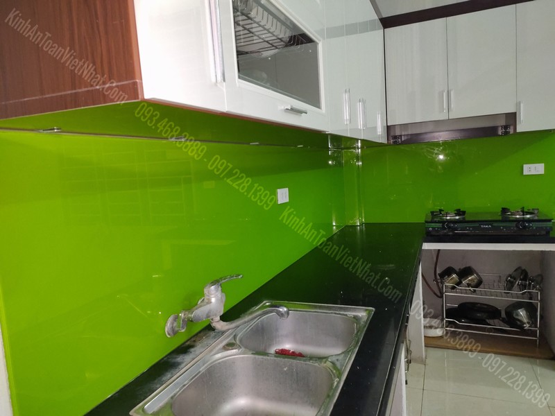 Mẫu Kính Sơn Xanh Non