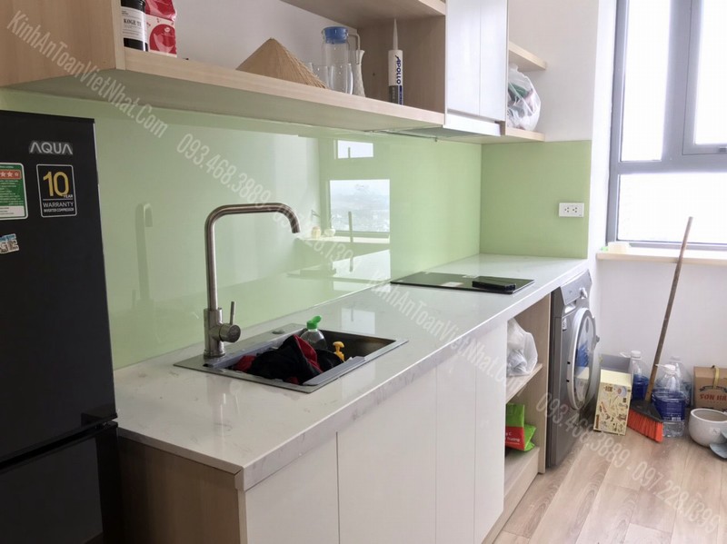 Màu Kính Ốp Bếp Đẹp Màu Kem