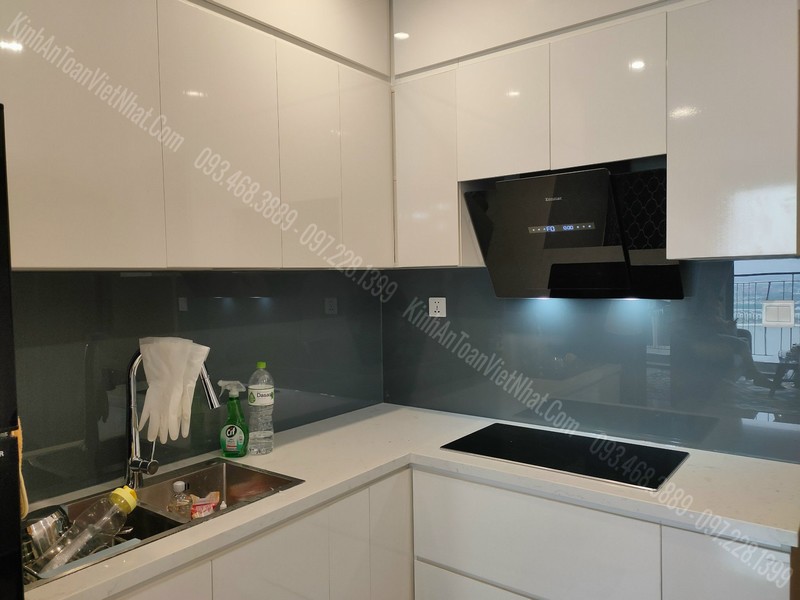 Bảng Màu Kính Ốp Bếp Màu Ghi