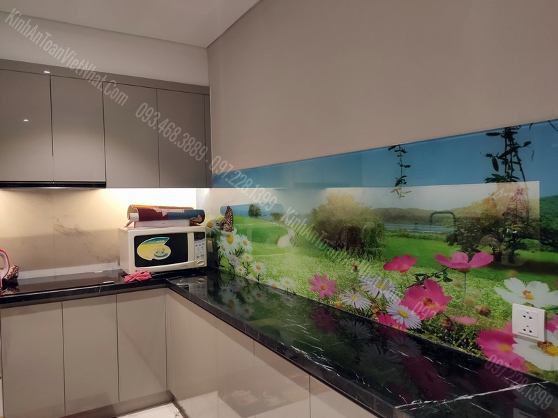 Kính Bếp Giá Rẻ Hà Nội - Mẫu Kính Bếp 3D Đẹp