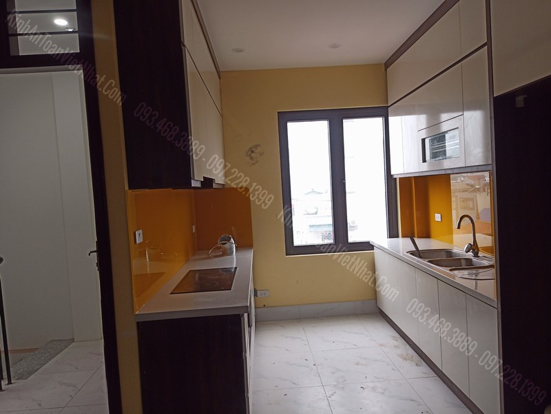 Mẫu Kính Bếp Màu Vàng Nghệ