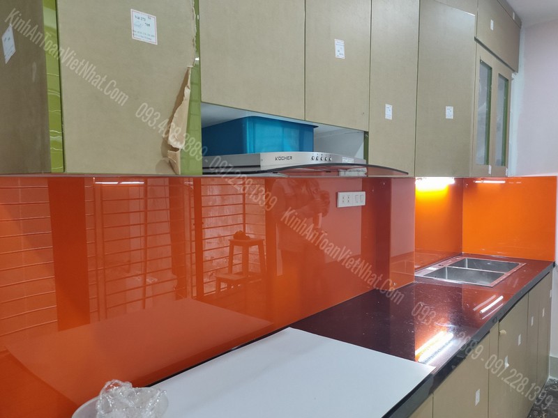 Báo Giá Kính Màu Cam Nhạt Đẹp