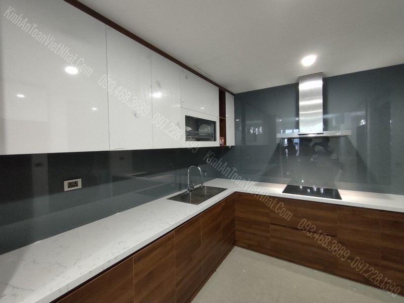 Báo Giá Kính Ốp Bếp Tại Hà Nội - Kính Bếp Màu Ghi