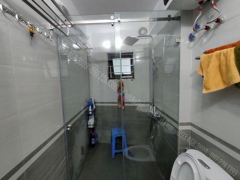 SP Cabin phòng tắm kính lùa 10x30