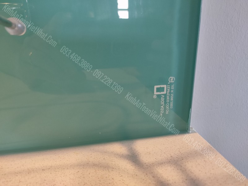 CTTB Kính Bếp Màu Xanh Ngọc tại Đội Cấn - Ba Đình