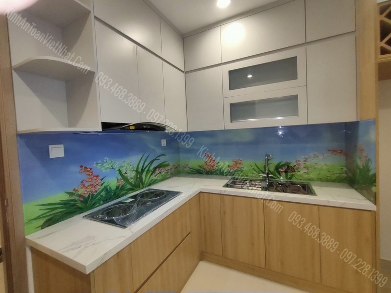 CTTB Kính Ốp Bếp 3D tại Phú Diễn - Từ Liêm