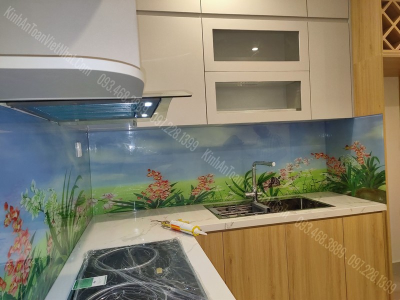 CTTB Kính Ốp Bếp 3D tại Phú Diễn - Từ Liêm