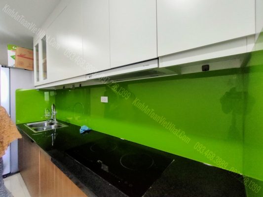 CTTB Kính Bếp Màu Xanh Non Kim Sa tại Cầu Dền - Hai Bà Trưng