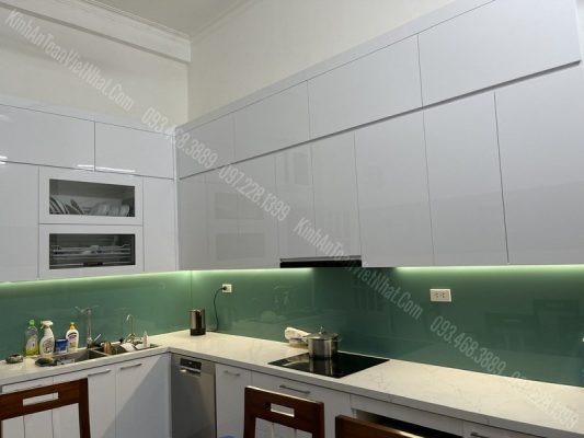 CTTB Kính Bếp Màu Xanh Ngọc tại Đồng Xuân - Hoàn Kiếm