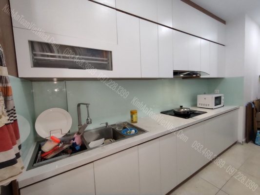 CTTB Kính Bếp Trắng Sữa Kim Sa tại Dịch Vọng Hậu - Cầu Giấy