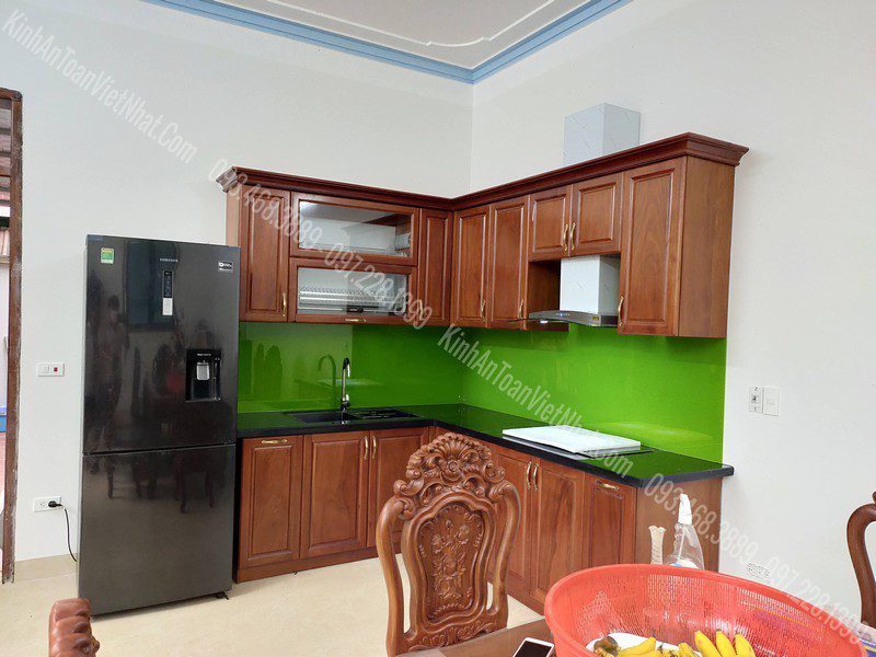CTTB Kính Ốp Bếp Xanh Non lắp đặt tại Lê Đại Hành - Hai Bà Trưng