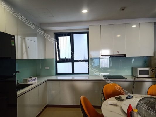 CTTB Kính Ốp Bếp Trắng Xanh lắp đặt tại Tân Triều - Thanh Trì