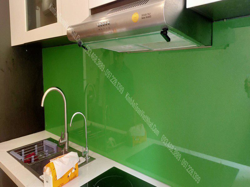 CTTB Kính Ốp Bếp Xanh Non lắp đặt tại Nguyễn Trai - Hà Đông 