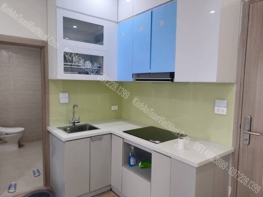 CTTB Kính Ốp Bếp Màu Kem lắp đặt tại Văn Miếu - Đống Đa