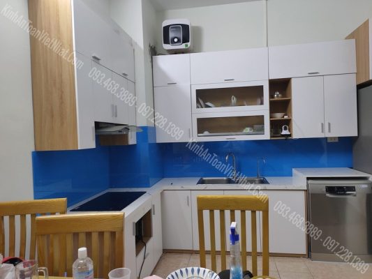 CTTB Kính Ốp Bếp Màu Xanh Dương lắp đặt tại Xuân La - Tây Hồ