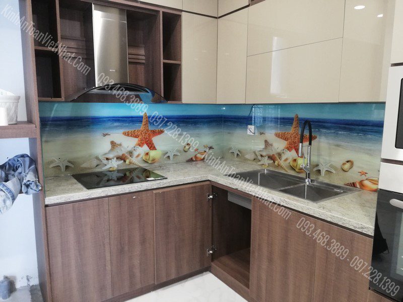 CTTB Kính Ốp Bếp 3D thi công tại Sài Đồng - Long Biên