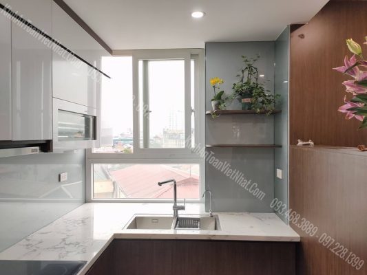 CTTB Kính Ốp Bếp Trắng Sữa thi công tại Phương Liệt - Thanh Xuân