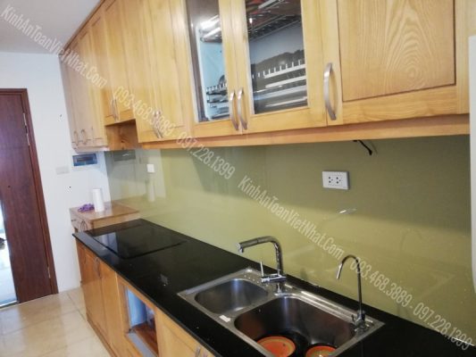 CTTB Kính Ốp Bếp Màu Kem lắp đặt tại Dai Mỗ - Từ Liêm