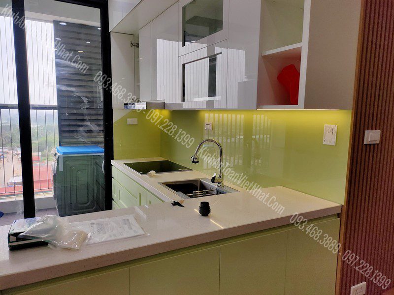 CTTB Kính Ốp Bếp Màu Kem thi công tại Láng Thượng - Đống Đa