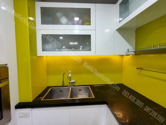 CTTB Kính Ốp Bếp Vàng Chanh lắp đặt tại Tam Hiệp - Thanh Trì