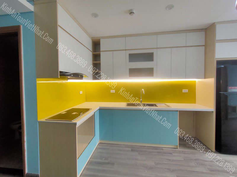 CTTB Kính Ốp Bếp Vàng Chanh thi công tại Xuân Đỉnh - Từ Liêm