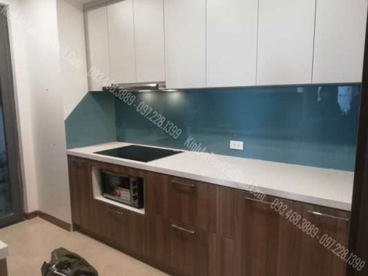 CTTB Kính Ốp Bếp Xanh Lơ lắp đặt tại Vĩnh Quỳnh - Thanh Trì