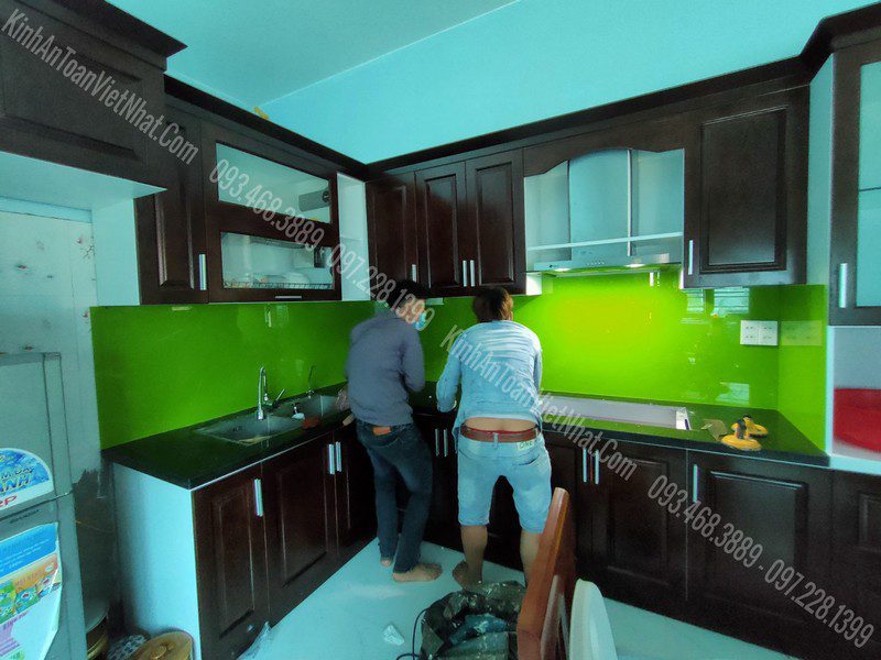 CTTB Kính Ốp Bếp Xanh Non thi công tại Quang Trung - Hà Đông