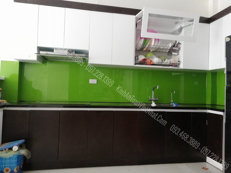 CTTB Kính Ốp Bếp Xanh Non thi công tại Văn Chương - Đống Đa