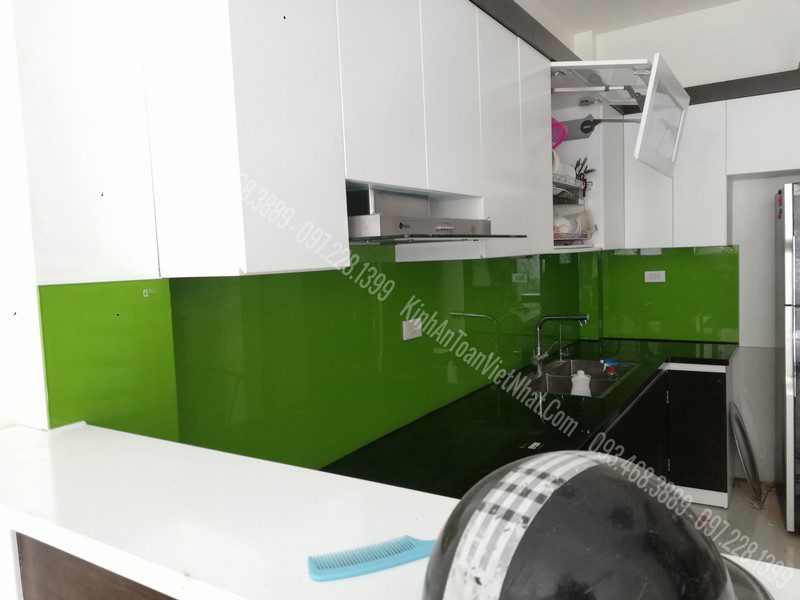 CTTB Kính Ốp Bếp Xanh Non thi công tại Văn Chương - Đống Đa