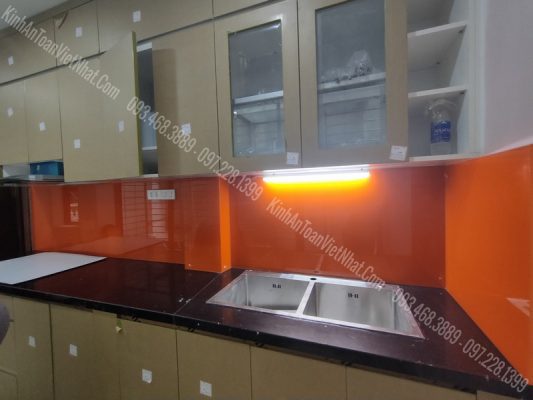 CTTB Kính Ốp Bếp Cam Vàng thi công tại Lĩnh Nam - Hoàng Mai