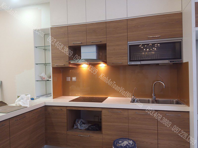 CTTB Kính Ốp Bếp Cam Váng thi công tại Quang Trung - Đống Đa