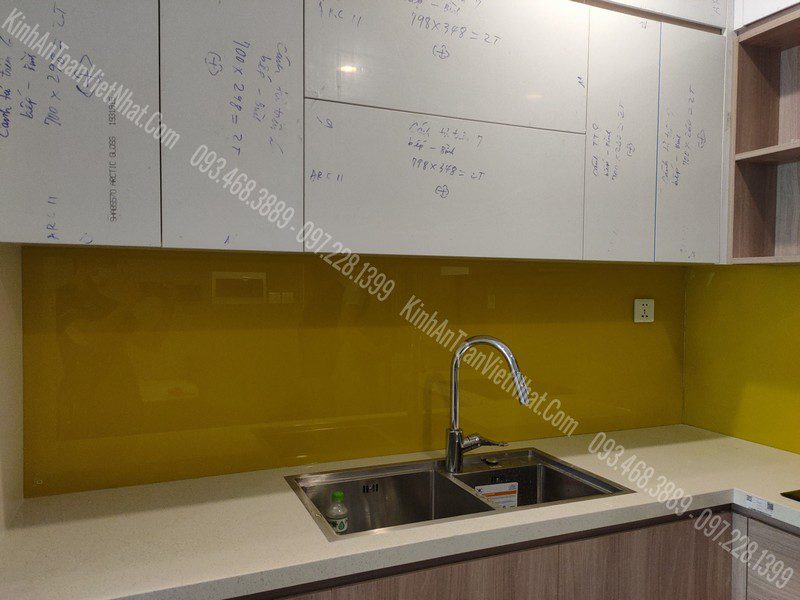 CTTB kính Ốp Bếp Vàng Chanh thi công tại Liễu Giai - Ba Đình