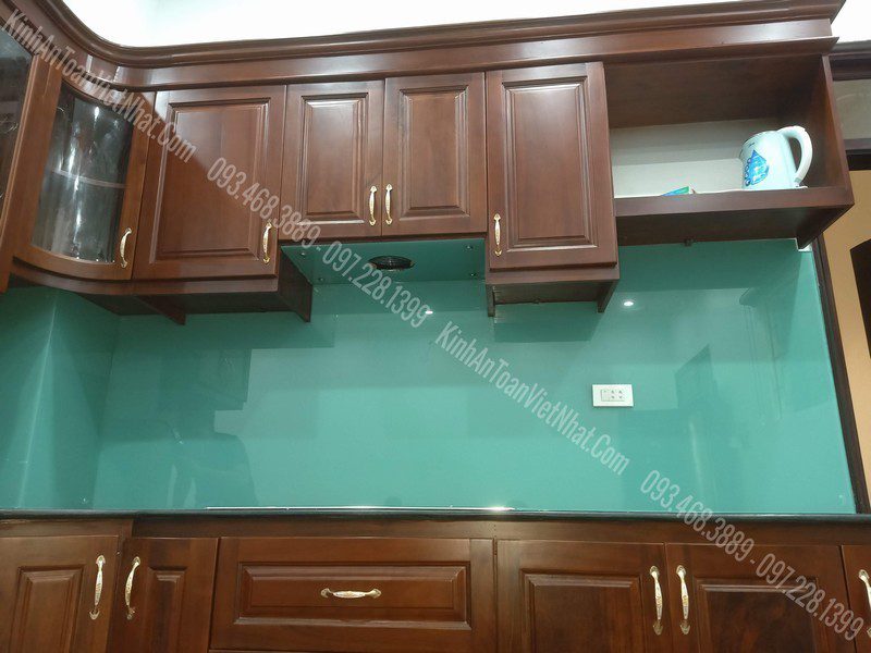 CTTB Kính Ốp Bếp Xanh Ngọc thi công tại Văn Quán - Hà Đông 