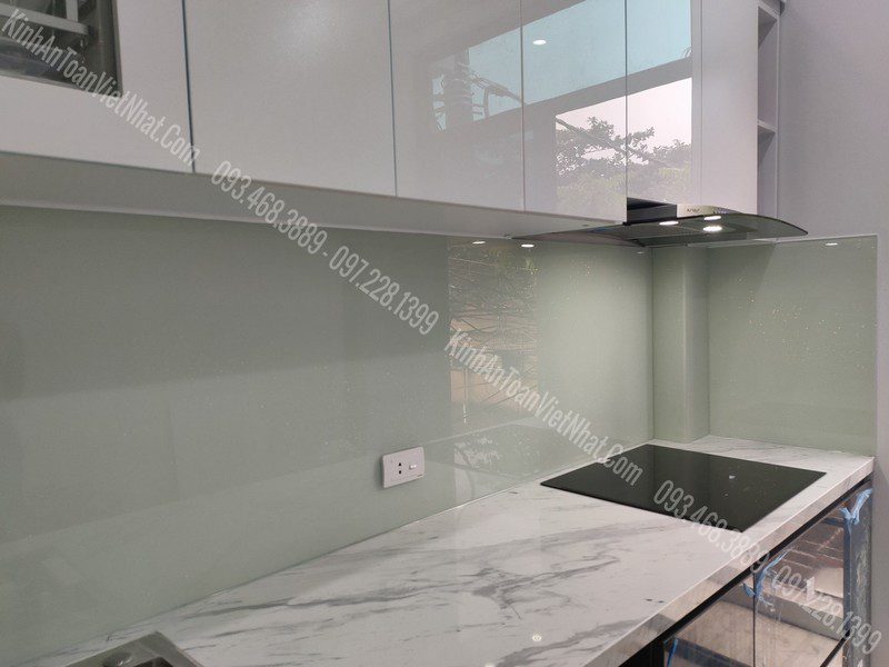 CTTB Kính Ốp Bếp Trắng Sữa lắp đặt tại Hàng Bông - Hoàn Kiếm