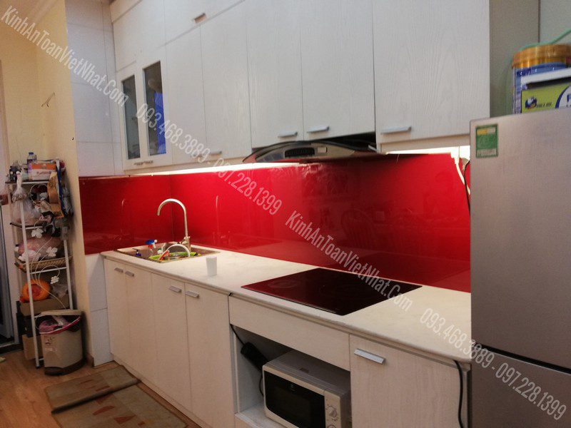 CTTB Kính Ốp Bếp Đỏ Tươi thi công tại Phương Canh - Từ Liêm