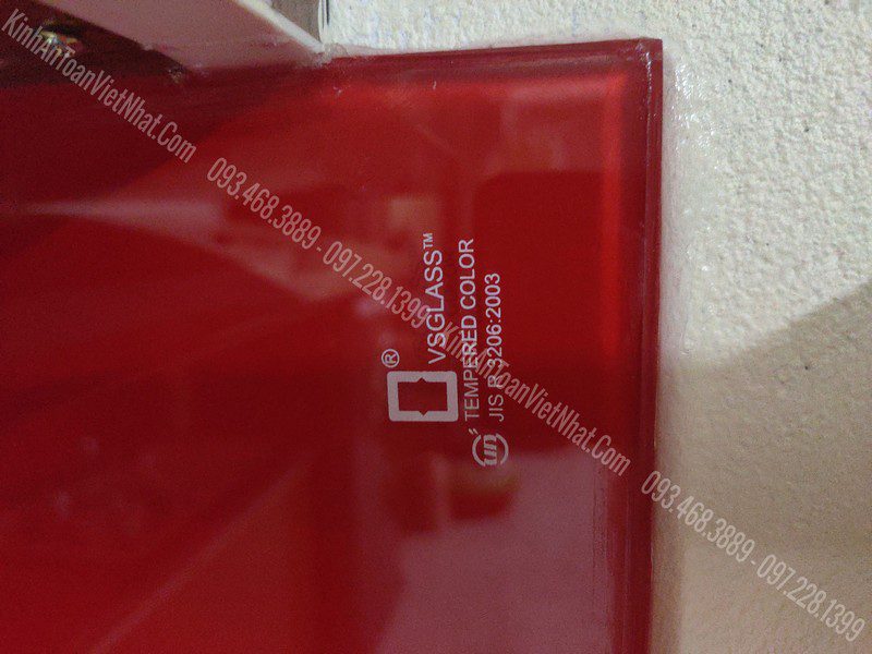 CTTB Kính Ốp Bếp Đỏ tươi lắp đặt tại Phương Mai - Đống Đa
