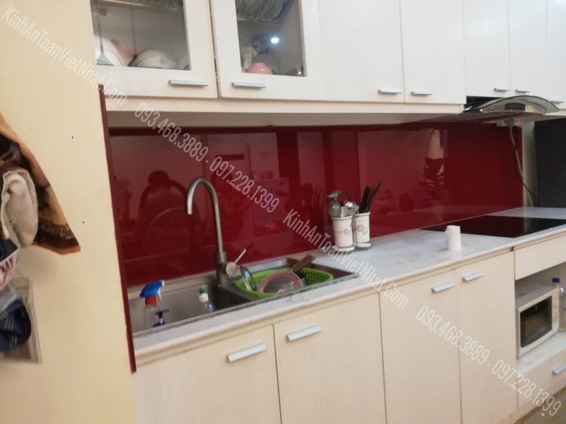 CTTB Kính Ốp Bếp Đỏ Tươi thi công tại Phương Canh - Từ Liêm
