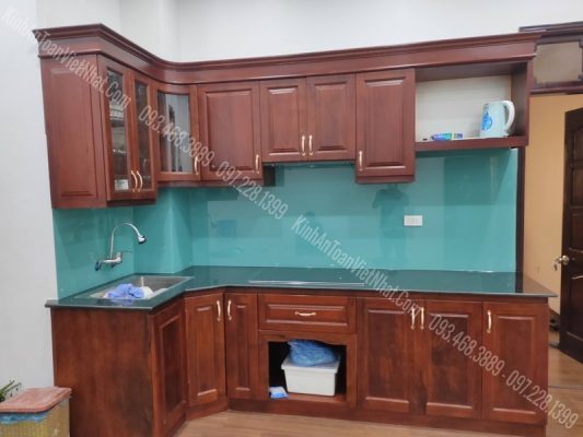 CTTB Kính Ốp Bếp Xanh Ngọc thi công tại Văn Quán - Hà Đông