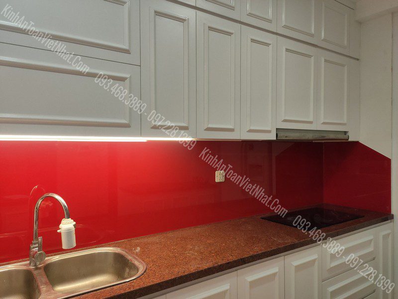 CTTB Kính Ốp Bếp Đỏ Tươi thi công tại Liên Ninh - Thanh Trì 