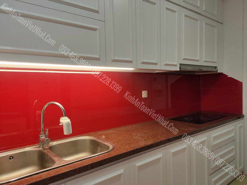 CTTB Kính Ốp Bếp Đỏ Tươi thi công tại Liên Ninh - Thanh Trì 
