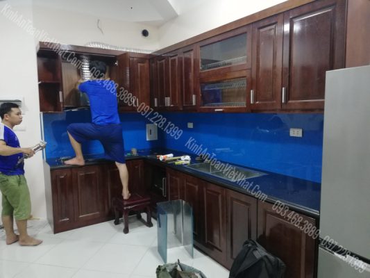 CTTB Kính Ốp Bếp Xanh Dương thi công tại Thanh Nhàn - Hai Bà Trưng