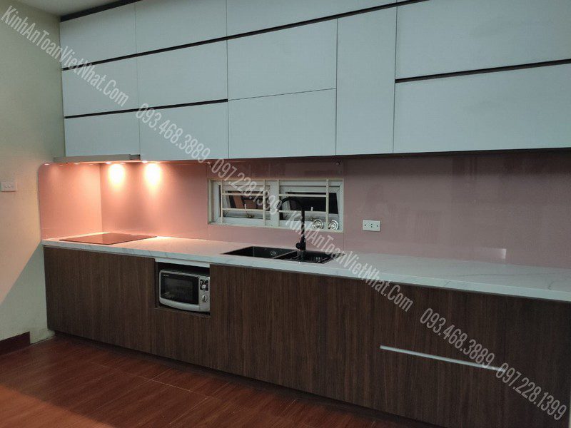 CTTB Kính Ốp Bếp Màu Hồng Kim Sa Lắp Đặt Khách Hàng Tại Lê Trọng Tấn - Thanh Xuân 