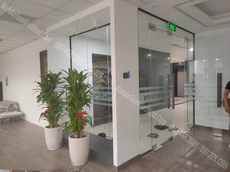 CTTB Vách Kính Văn Phòng thi công tại Lilama 10 Tố Hữu - Nam Từ Liêm