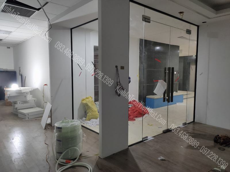 CTTB Vách Kính Văn Phòng thi công tại Lilama 10 Tố Hữu - Nam Từ Liêm