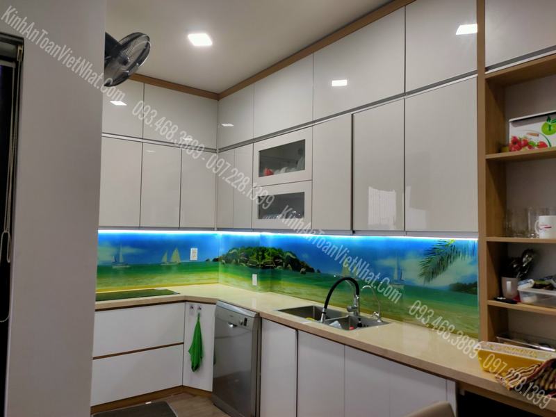 CTTB Kính ốp bếp 3D thi công tại Trần Hữu Dưc - Nam Từ liêm