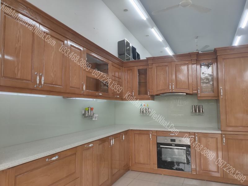 CTTB Kính ốp bếp Trắng Sữa Kim Sa thi công tại Đường Láng - Đống Đa