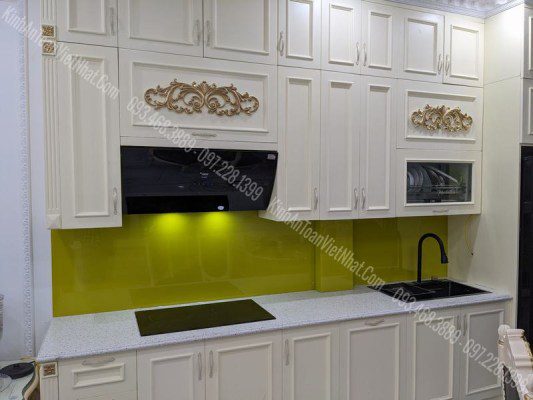 CTTB Kính Ốp Bếp Vàng Chanh Kim Sa thi công tại 55 Trần Phú - Hà Đông