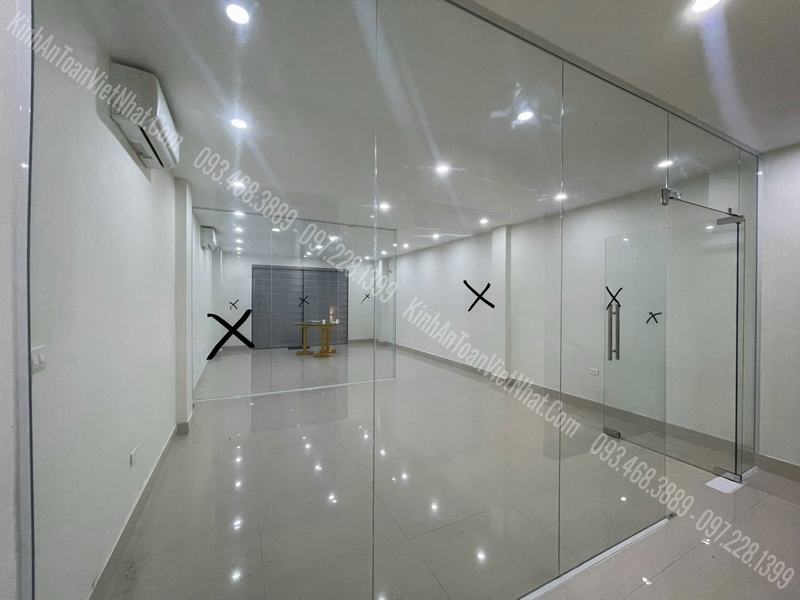  CTTB Vách Ngăn Cửa Thuỷ Lực Cửa Mở lắp đặt tại TT18 KĐT Văn Quán – Hà Đông