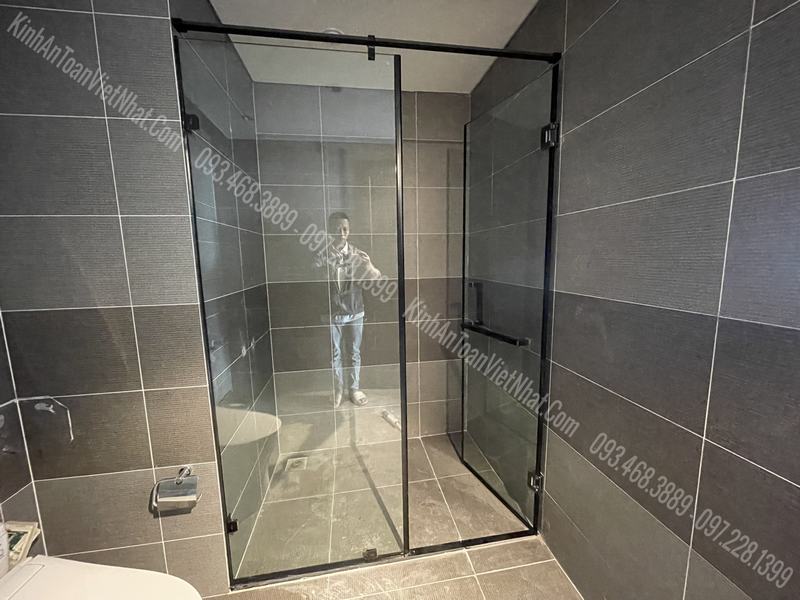  CTTB Cabin 90 Độ Mở màu Đen lắp đặt tại L1 Ecopark Hưng Yên