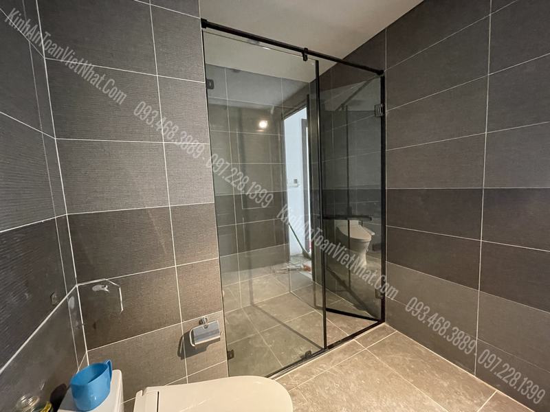  CTTB Cabin 90 Độ Mở màu Đen lắp đặt tại L1 Ecopark Hưng Yên